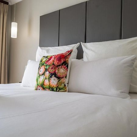 Ruslamere Hotel And Conference Centre Durbanville Esterno foto