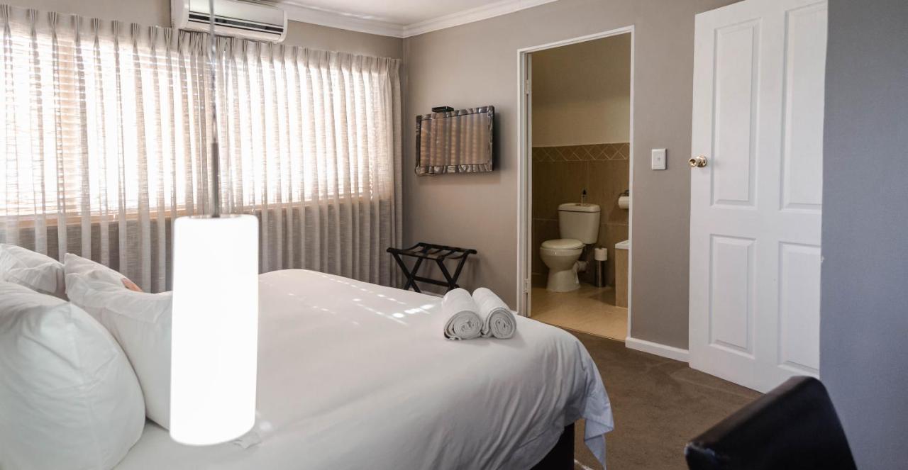 Ruslamere Hotel And Conference Centre Durbanville Esterno foto