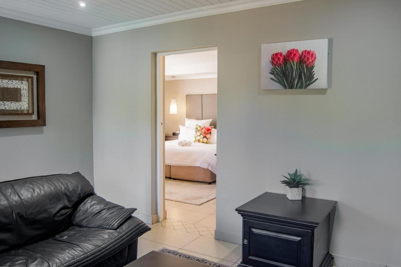 Ruslamere Hotel And Conference Centre Durbanville Esterno foto