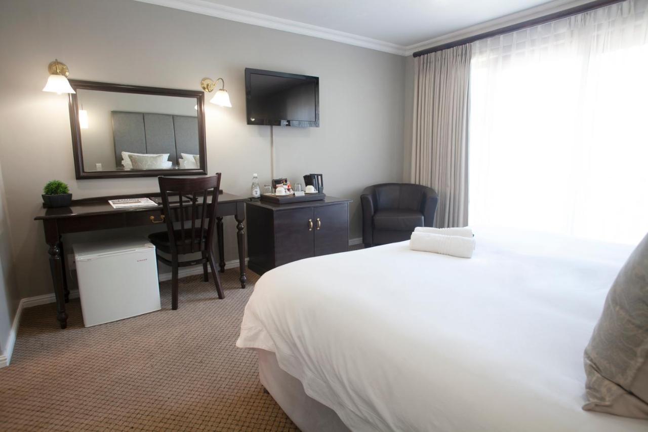 Ruslamere Hotel And Conference Centre Durbanville Esterno foto