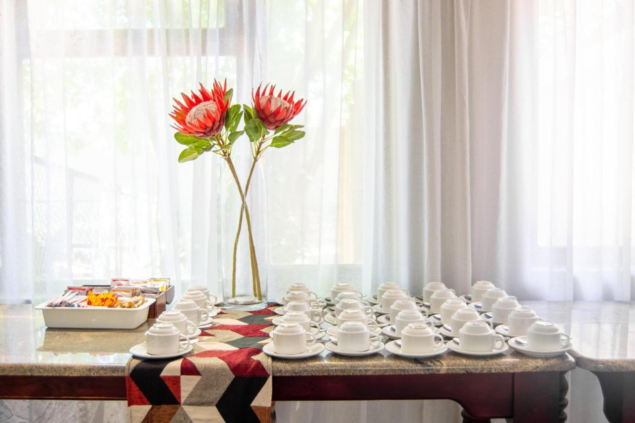 Ruslamere Hotel And Conference Centre Durbanville Esterno foto